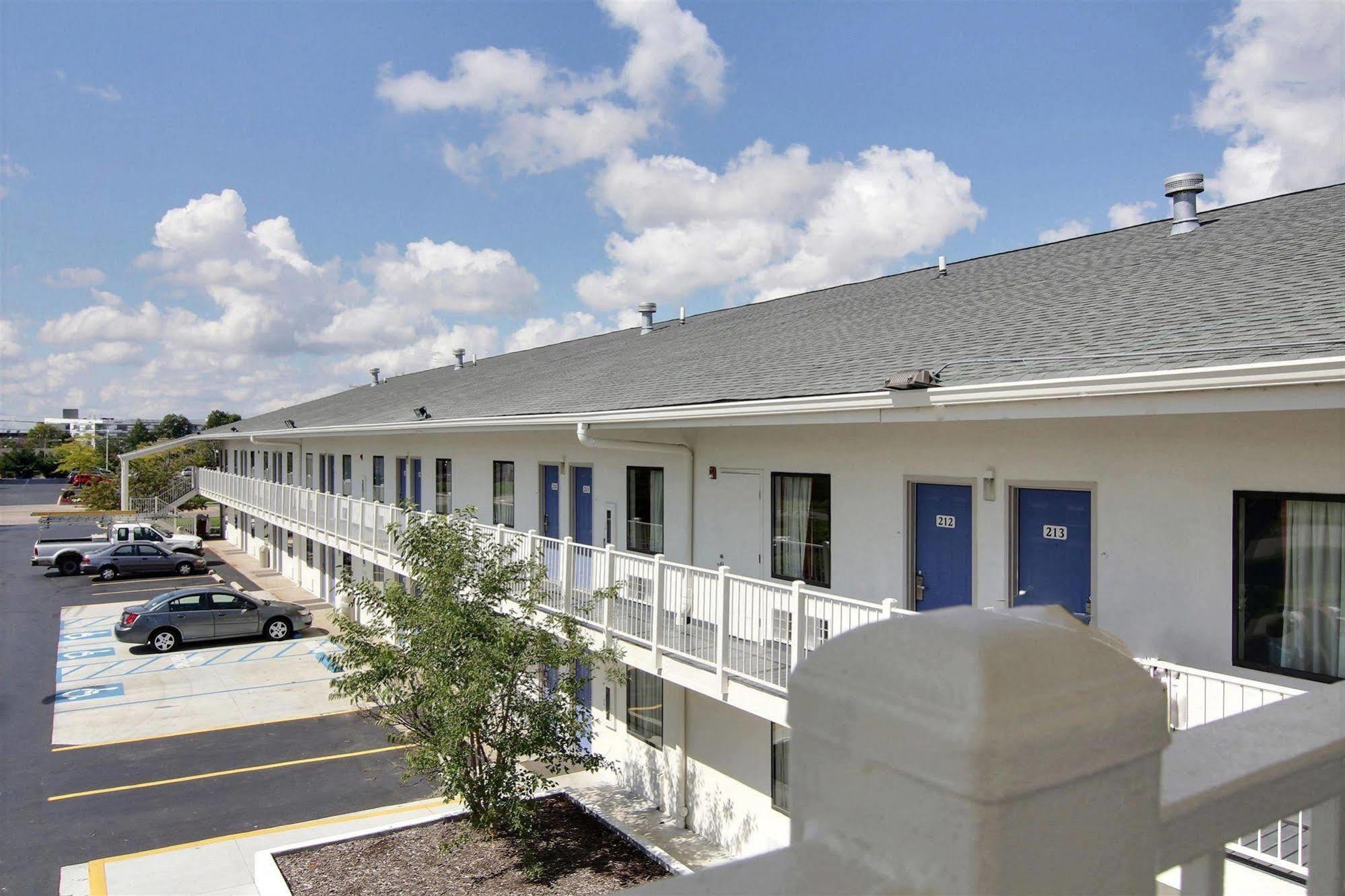 Motel 6-Middleburg Heights, Oh - Cleveland المظهر الخارجي الصورة