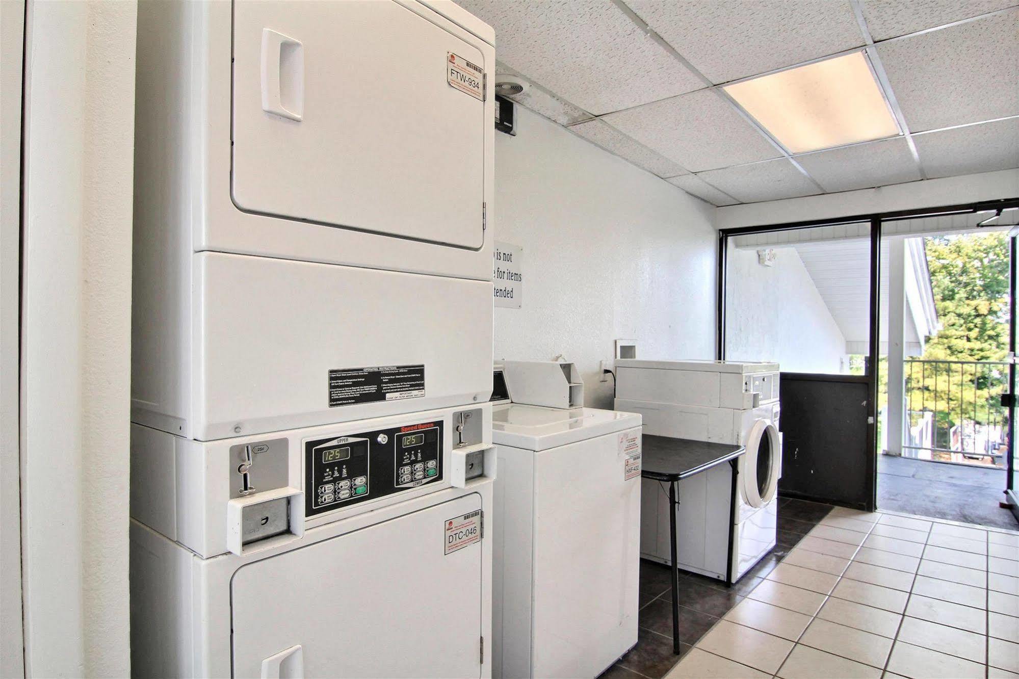 Motel 6-Middleburg Heights, Oh - Cleveland المظهر الخارجي الصورة